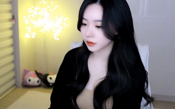 草莓丝瓜芭乐绿巨人樱桃秋葵粉色2023