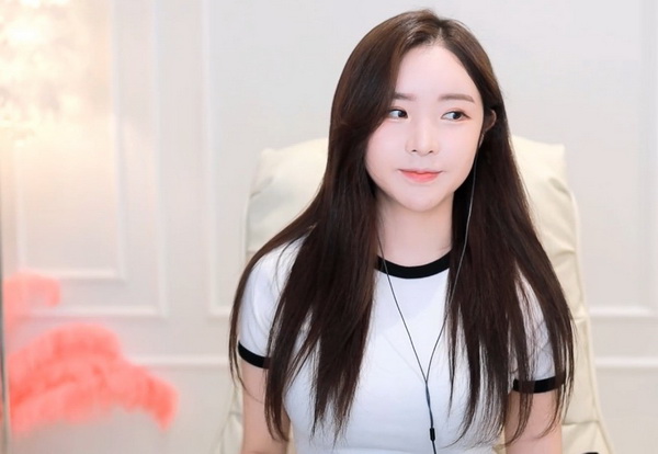 黑料网 今日黑料首页